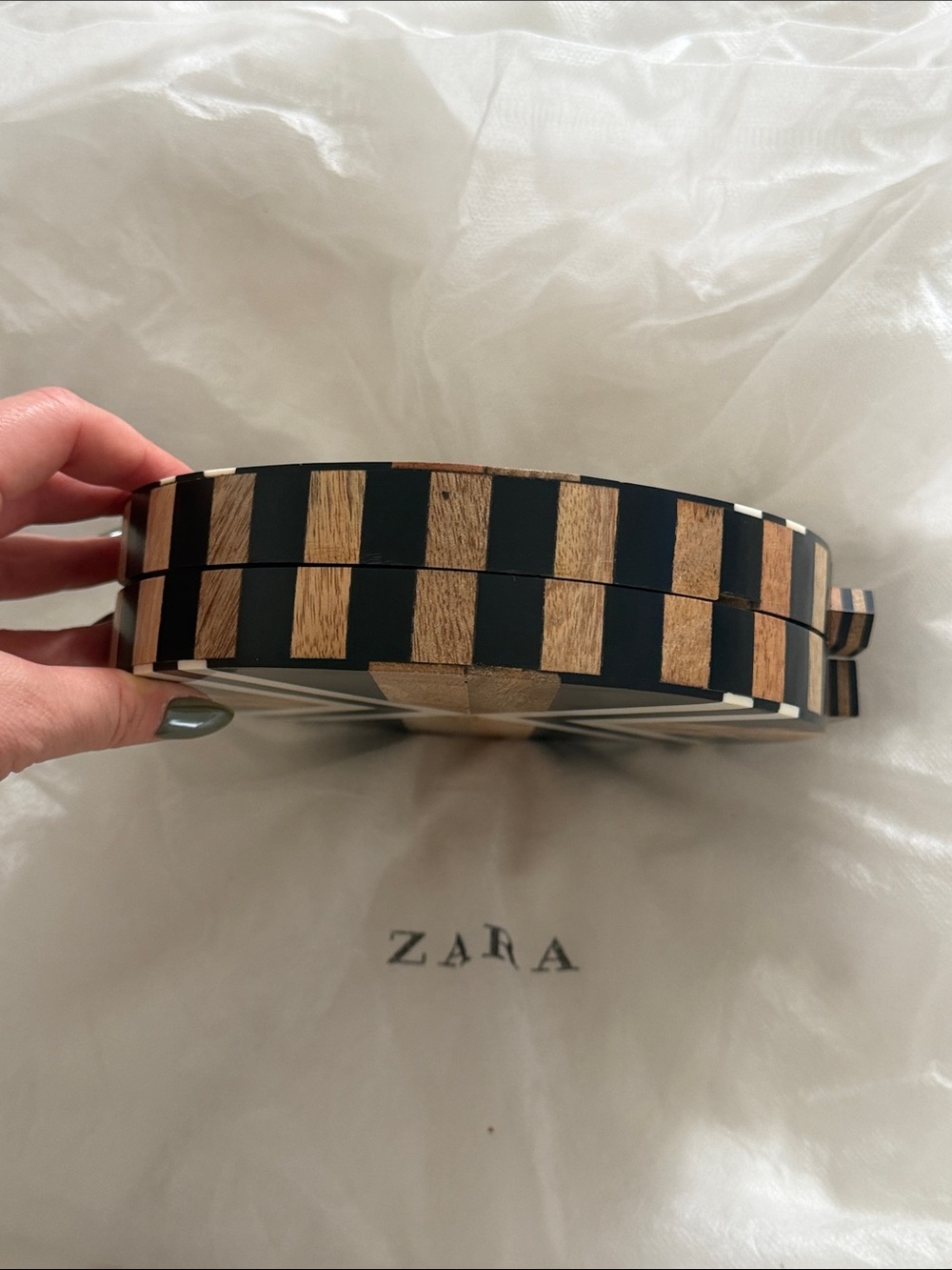 ZARA Black, White and Wood Round Geometric Crossbody Bag - Picture 10 of 10